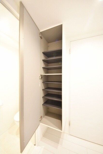 エルファーロ赤坂の物件内観写真