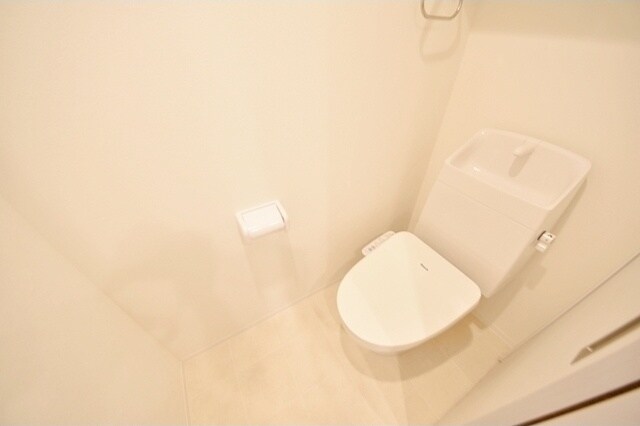 エルファーロ赤坂の物件内観写真