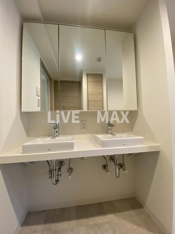 URNA SANDSの物件内観写真