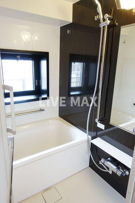 パークアクシス南青山七丁目の物件内観写真