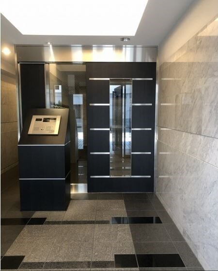 メインテラス上野の物件外観写真