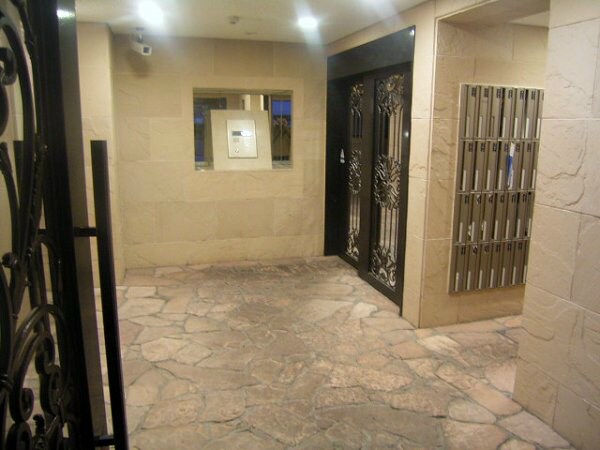 フェニックス麻布狸穴公園の物件外観写真