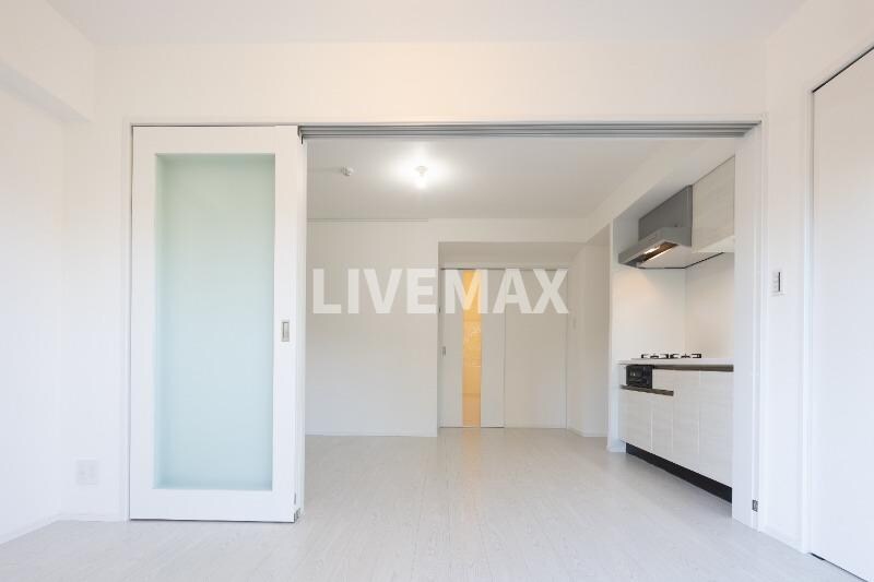 ウテナ西麻布の物件内観写真