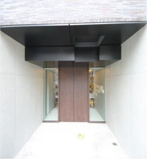 信濃町駅 徒歩7分 4階の物件外観写真