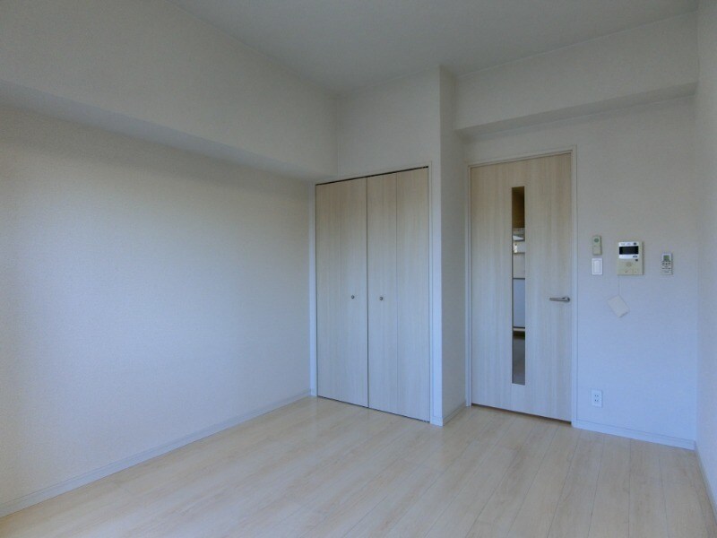 シュールフローレの物件内観写真