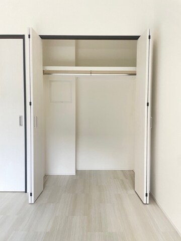 レジディア上野池之端の物件内観写真