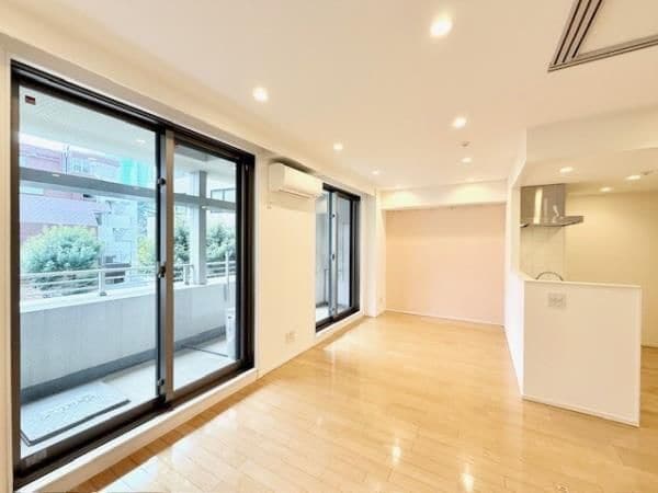 アパートメンツ三田の物件内観写真