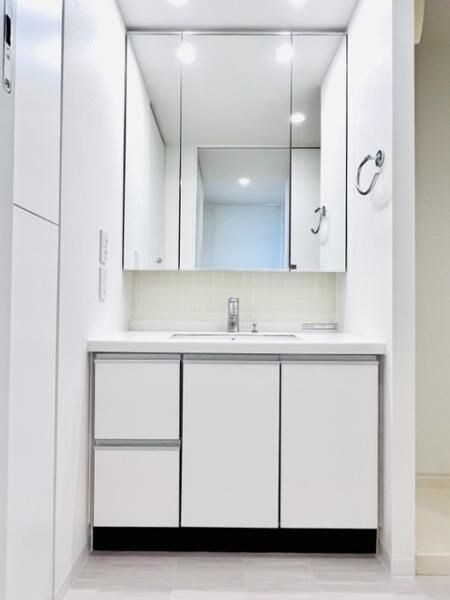 アパートメンツ三田の物件内観写真