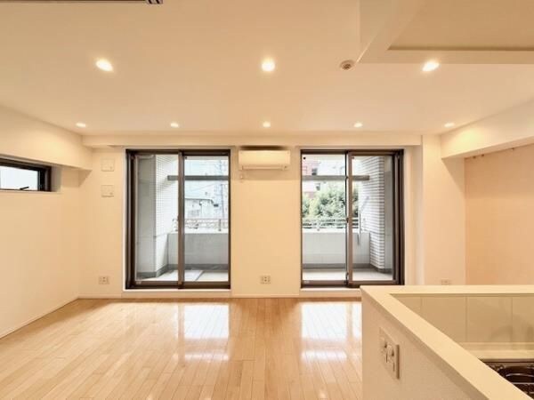 アパートメンツ三田の物件内観写真