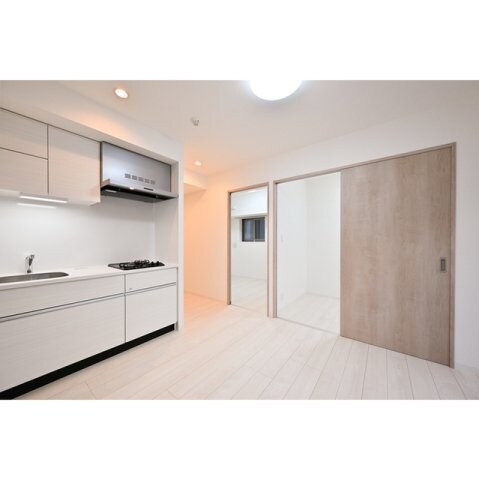 グランカーサ上野松が谷の物件内観写真