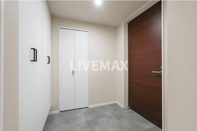 ストーリア赤坂の物件内観写真