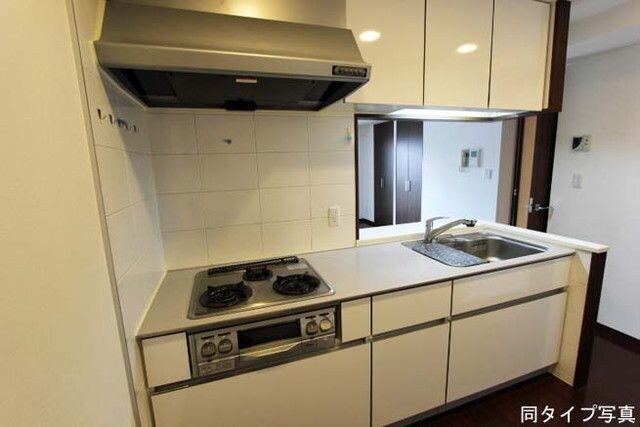 コンフォリア田町の物件内観写真