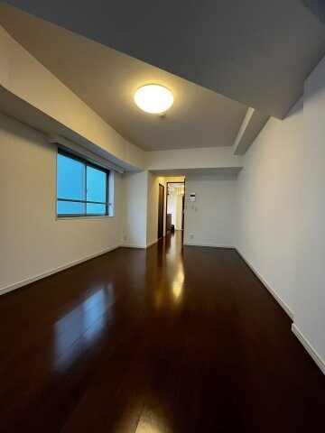 オーキッドレジデンス神田錦町の物件内観写真