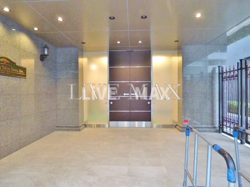 グランパレス東京八重洲アベニューの物件外観写真