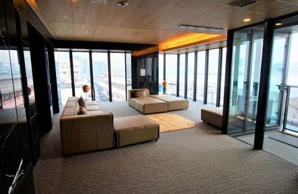 ローレルタワールネ浜松町の物件外観写真