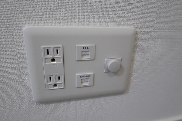 ローレルタワールネ浜松町の物件内観写真