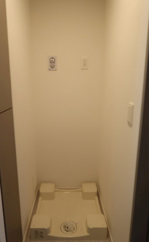 ローレルタワールネ浜松町の物件内観写真