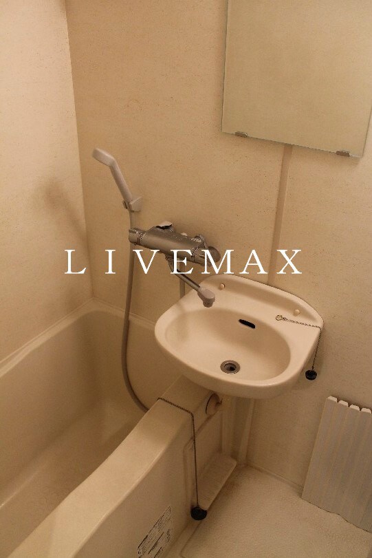 新橋駅 徒歩2分 11階の物件内観写真