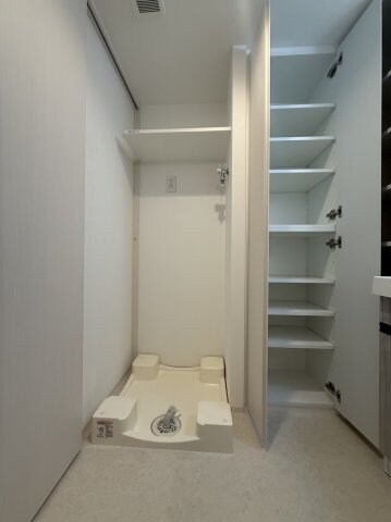 アイルプレミアム月島ドゥーエの物件内観写真