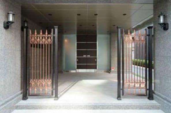 グランパレス東京八重洲アベニューの物件外観写真