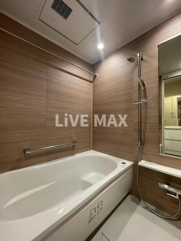 ミリアレジデンス高輪の物件内観写真