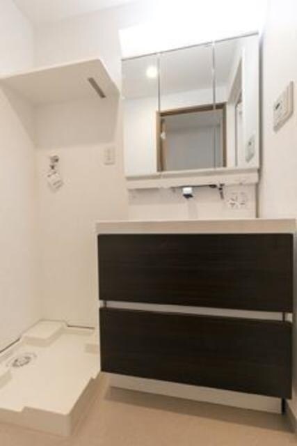 ＡＬＩＶＩＯ西麻布の物件内観写真