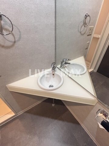 クレジデンス神谷町の物件内観写真