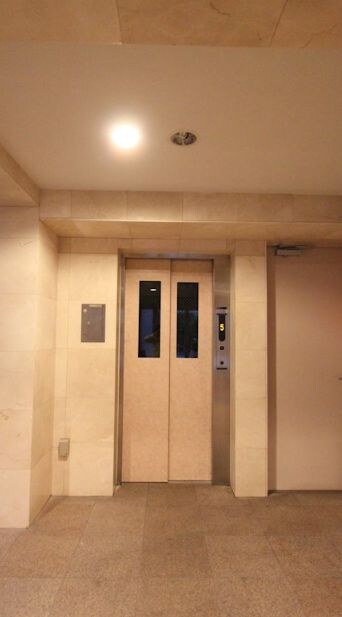 ラグジュアリーアパートメント三田慶大前の物件内観写真