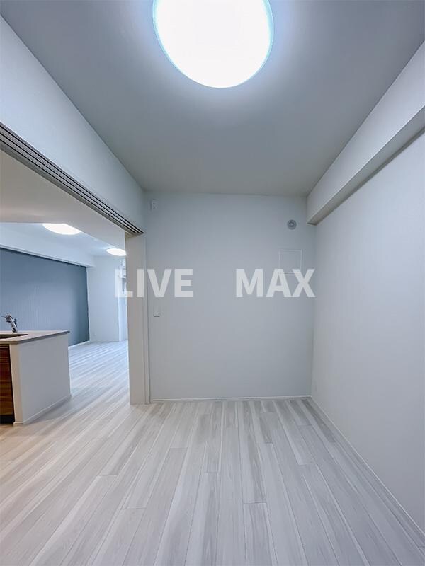 フロンティアレジデンス錦糸公園の物件内観写真