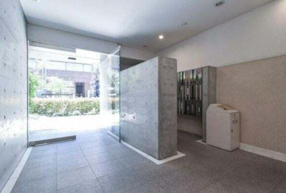 オーパスホームズ八丁堀の物件外観写真