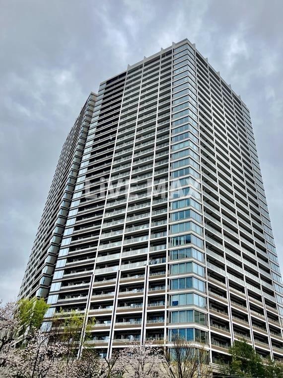 ＧＬＯＢＡＬ　ＦＲＯＮＴ　ＴＯＷＥＲの物件外観写真