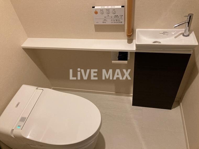 ＧＬＯＢＡＬ　ＦＲＯＮＴ　ＴＯＷＥＲの物件内観写真