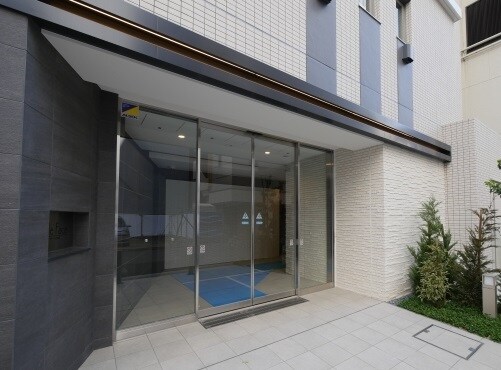 グレイスコート岩本町の物件外観写真