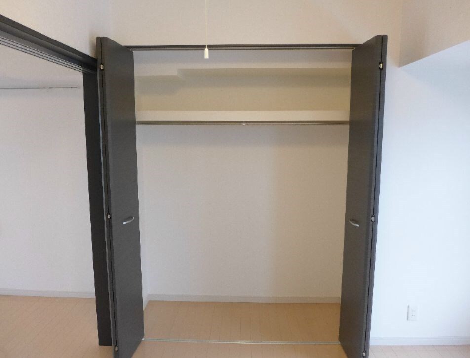 パインウェルズ Pine Well’sの物件内観写真