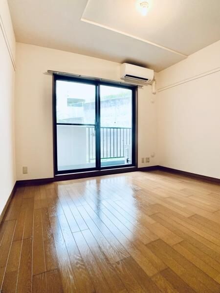 メゾンベール南麻布の物件内観写真