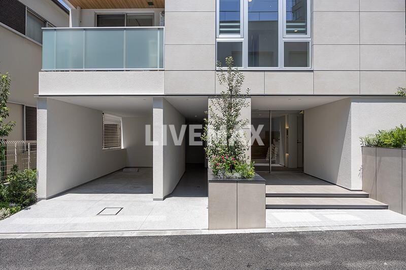 白金台駅 徒歩6分 4階の物件外観写真