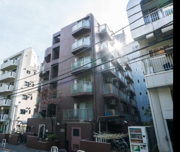 プレール東麻布の物件外観写真