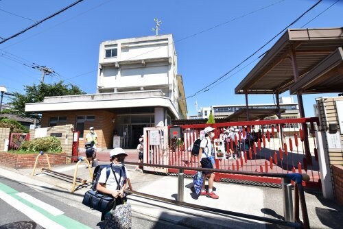 諏訪ノ森駅 徒歩7分 2階の物件外観写真