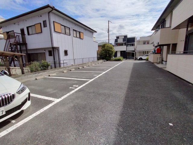 カーサジュネスの物件外観写真