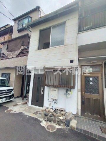 稲田本町１丁目貸家の物件外観写真