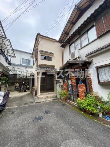 六万寺町１丁目貸家の物件外観写真