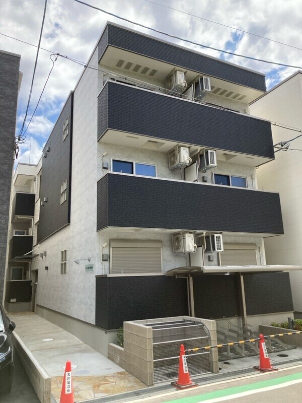 フジパレス尼崎三反田Ⅱ番館の物件外観写真