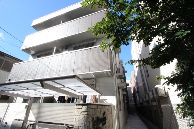 ル・プランタンの物件外観写真