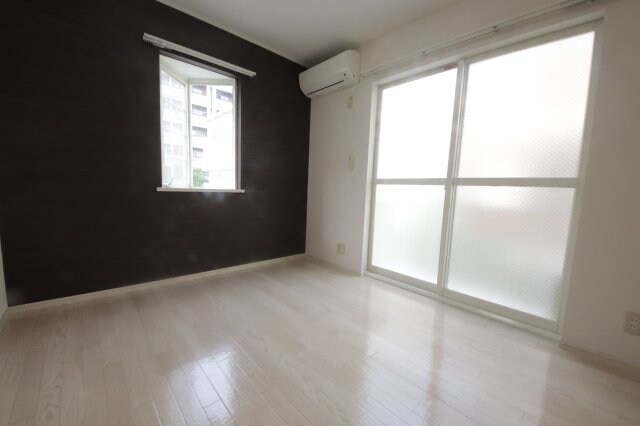 福来西宮北口の物件内観写真