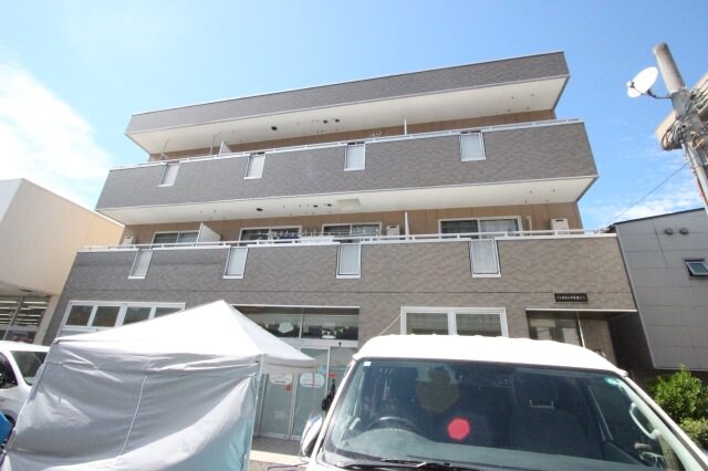 インタルシオ武庫之荘の物件外観写真