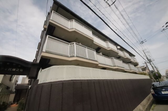 セレニティ武庫之荘の物件外観写真