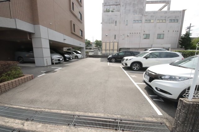 ラフィーネ武庫之荘の物件外観写真