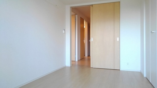 パイン　ガーデン　イケダの物件内観写真