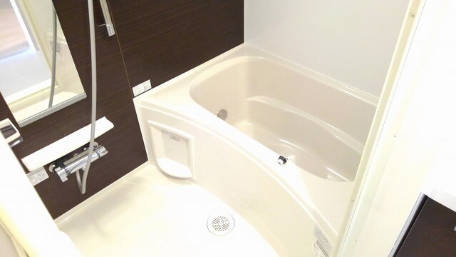 パイン　ガーデン　イケダの物件内観写真