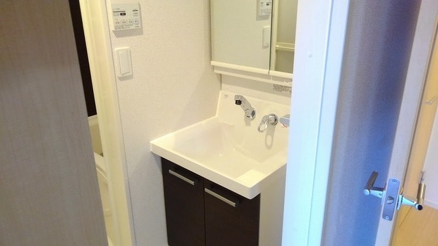 パイン　ガーデン　イケダの物件内観写真